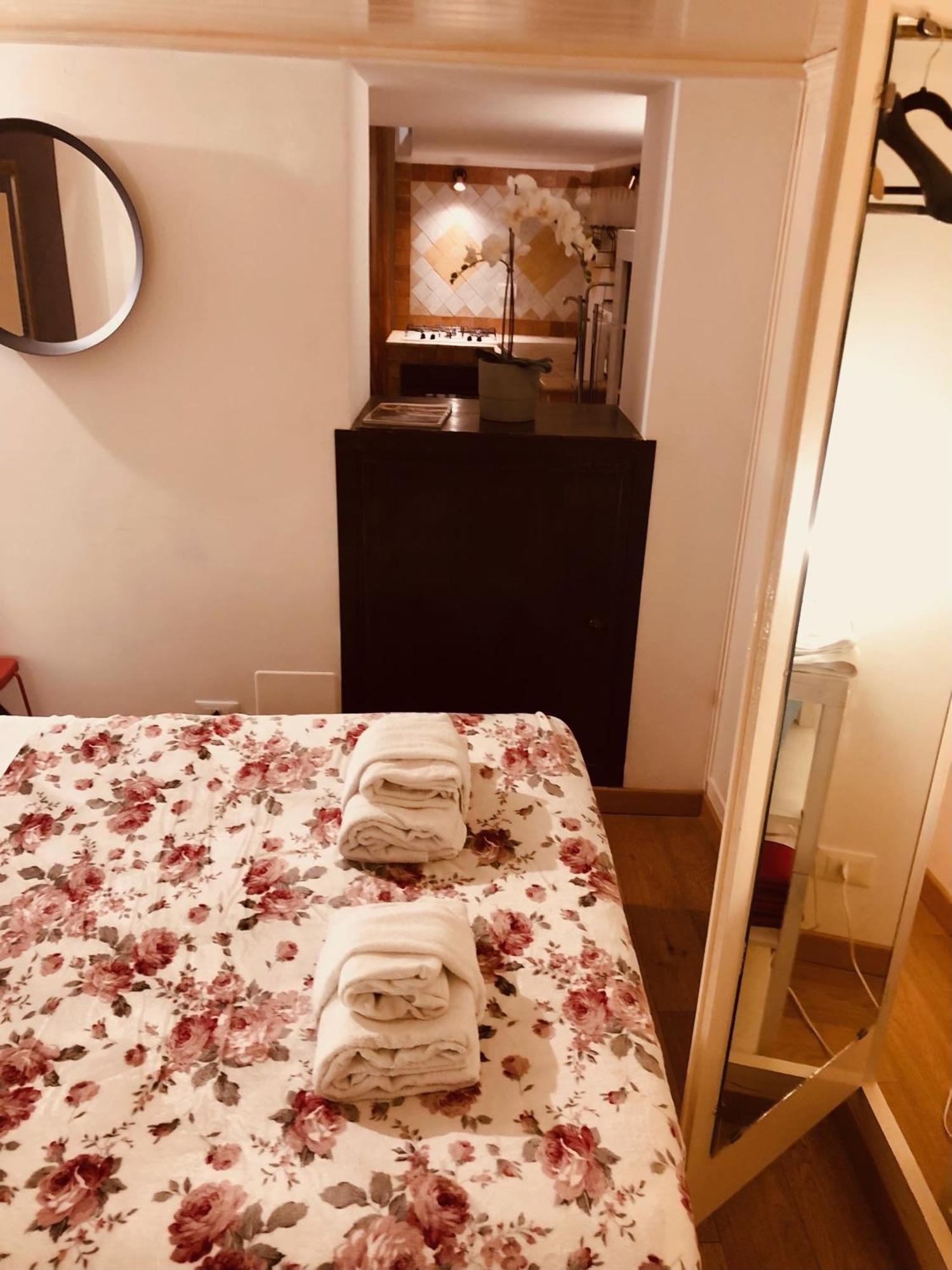 Campo De' Fiori Loft The Angeli'S Apartment Рим Екстериор снимка
